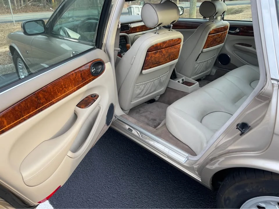 1998 Jaguar X308 XJ - Image 13 of 20