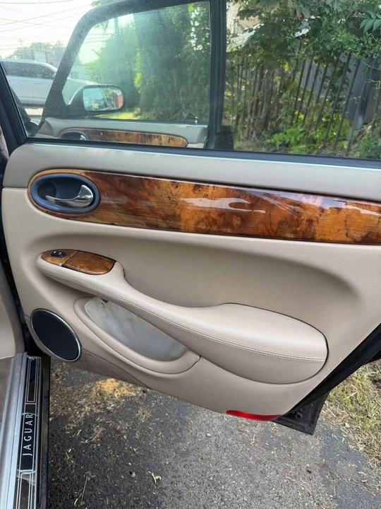 1998 Jaguar X308 XJ - Image 7 of 12