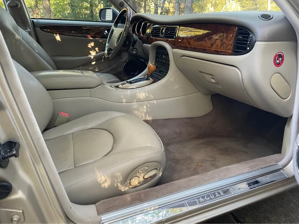 1998 Jaguar X308 XJ - Image 14 of 19