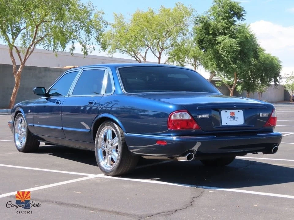 1998 Jaguar X308 XJR - Image 13 of 17