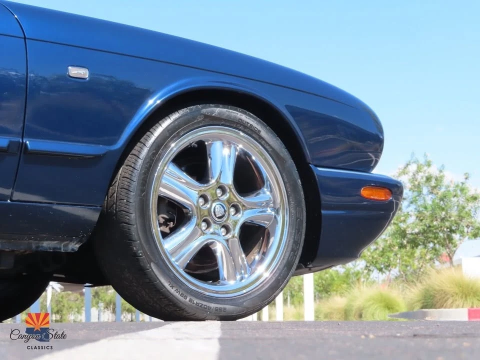 1998 Jaguar X308 XJR - Image 7 of 19