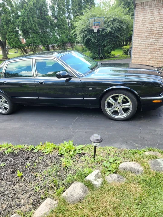 1998 Jaguar X308 XJR - Image 5 of 19