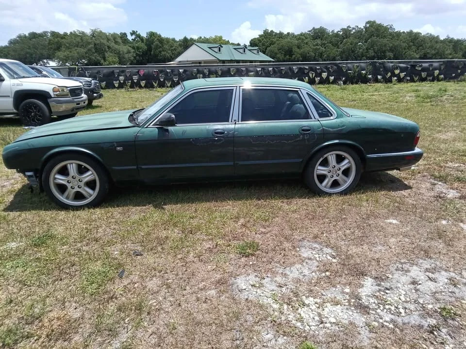 1998 Jaguar X308 XJR - Image 6 of 20