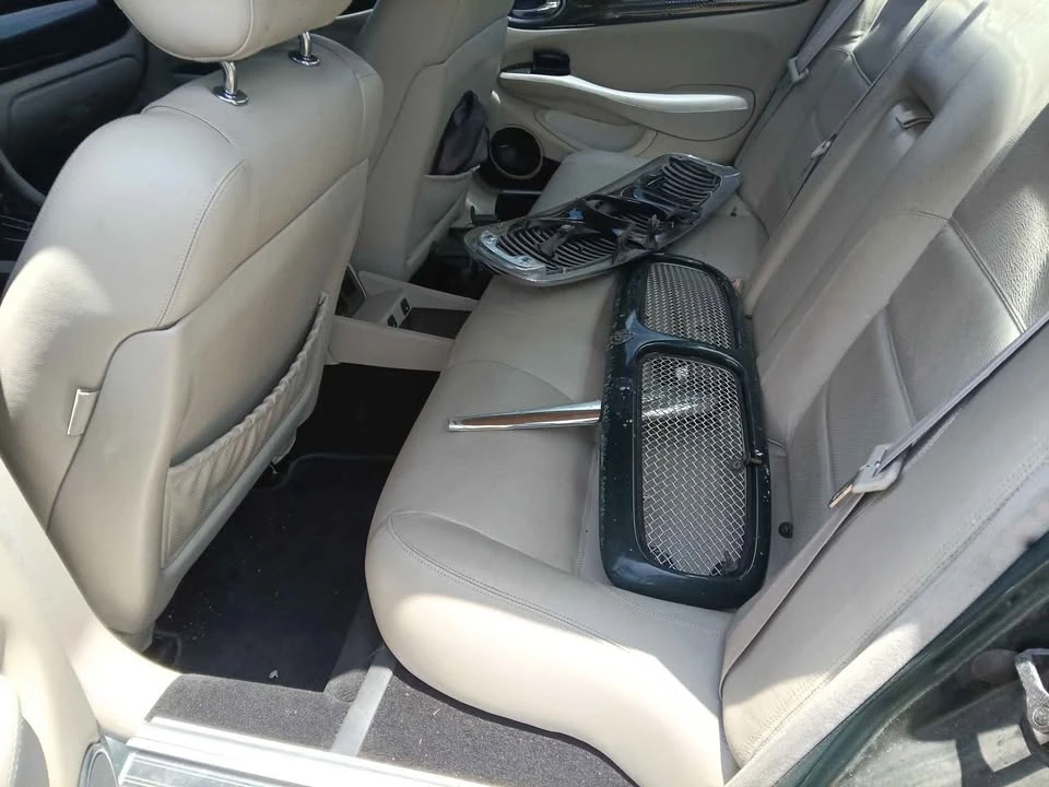1998 Jaguar X308 XJR - Image 11 of 20