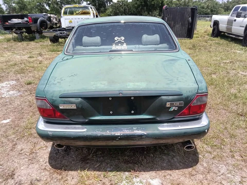 1998 Jaguar X308 XJR - Image 3 of 20