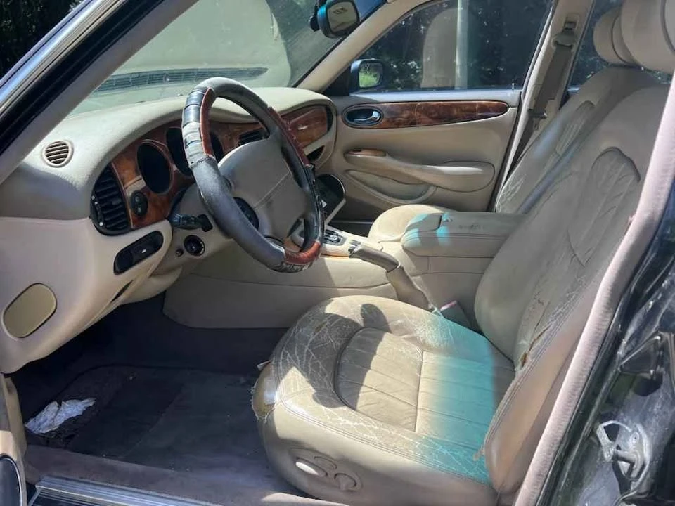 1998 Jaguar X308 XJR - Image 17 of 20