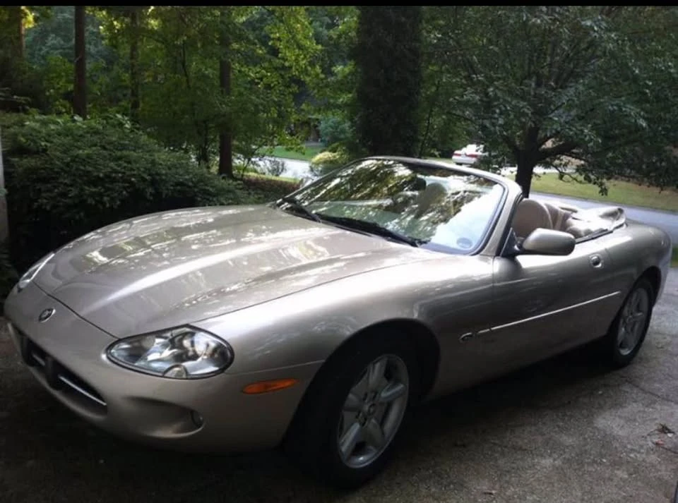 1998 Jaguar X100 XK8 - Image 2 of 7