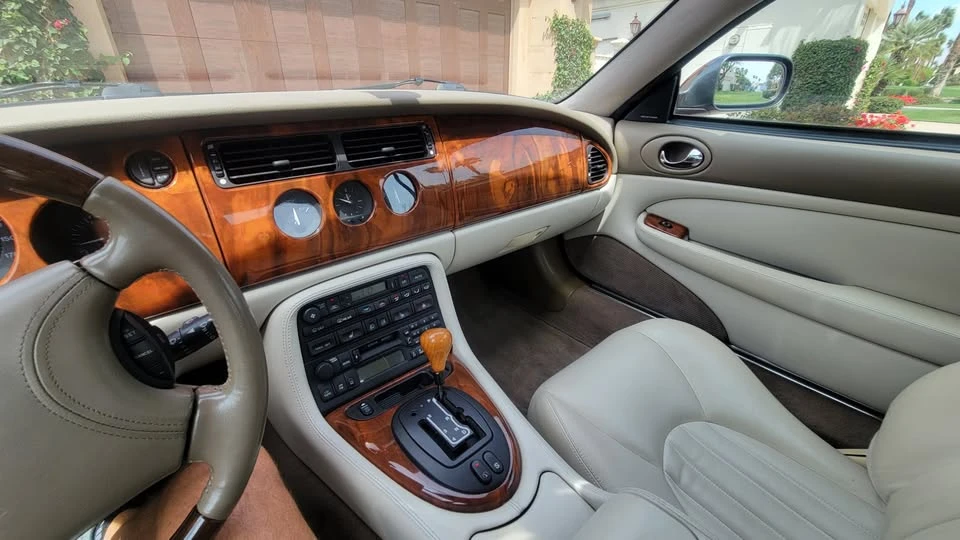 1998 Jaguar X100 XK8 - Image 5 of 6