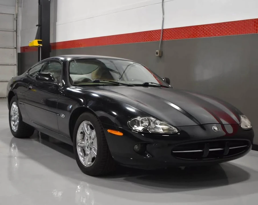 1998 Jaguar X100 XK8 - Image 2 of 8