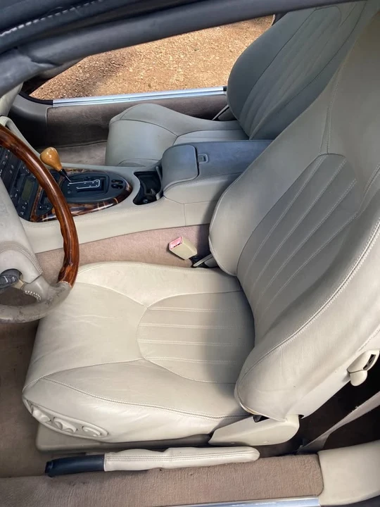 1998 Jaguar X100 XK8 - Image 7 of 8