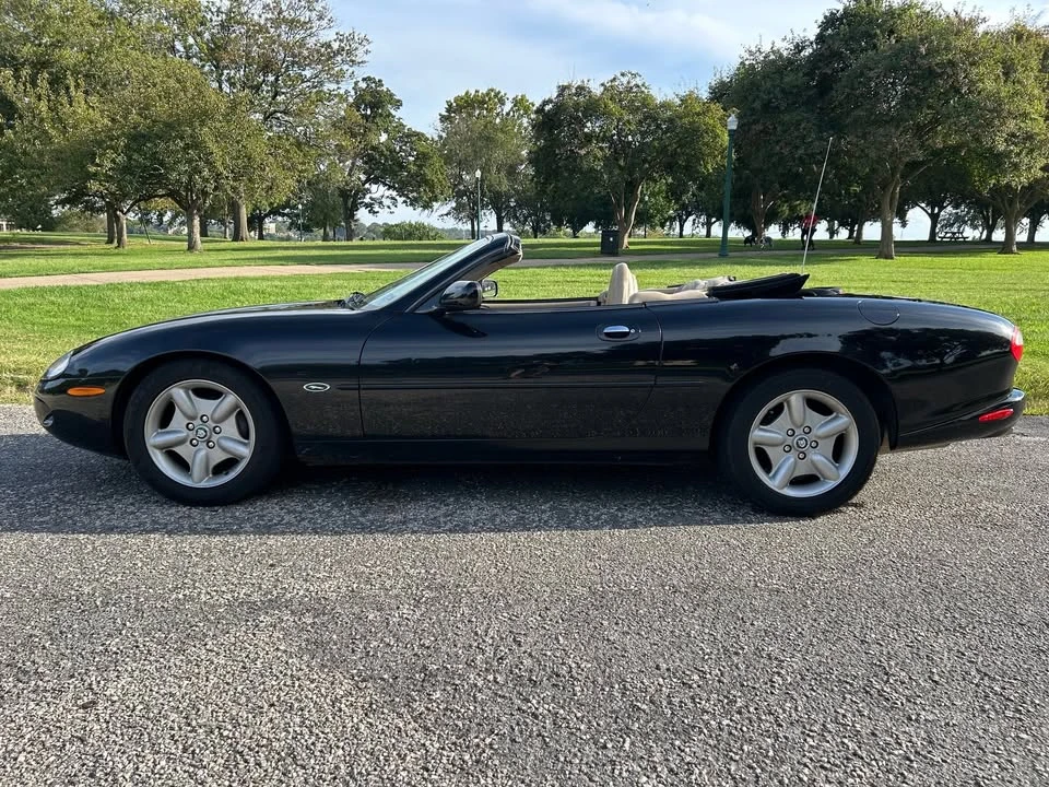 1998 Jaguar X100 XK8 - Image 2 of 12