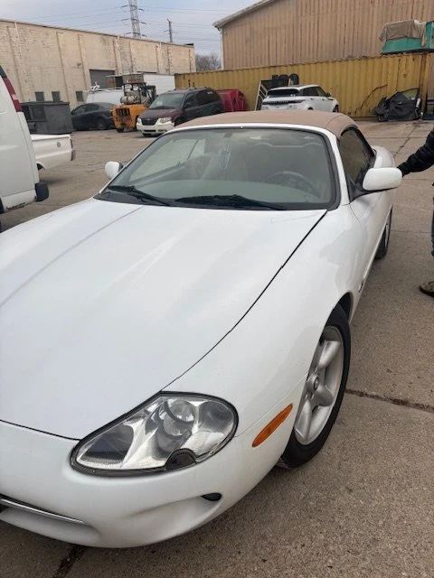 1998 Jaguar X100 XK8 - Image 4 of 11