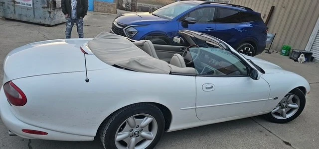 1998 Jaguar X100 XK8 - Image 8 of 11