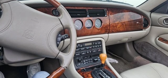 1998 Jaguar X100 XK8 - Image 10 of 11