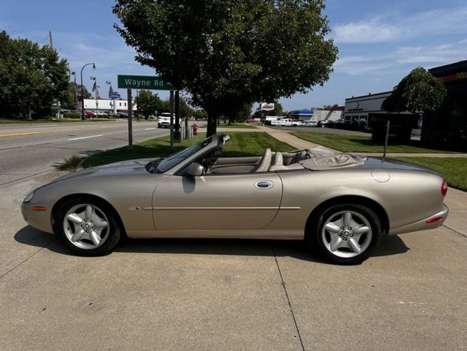 1998 Jaguar X100 XK8 - Image 6 of 20
