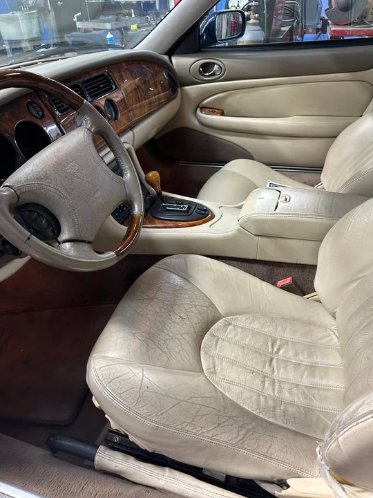 1998 Jaguar X100 XK8 - Image 6 of 8