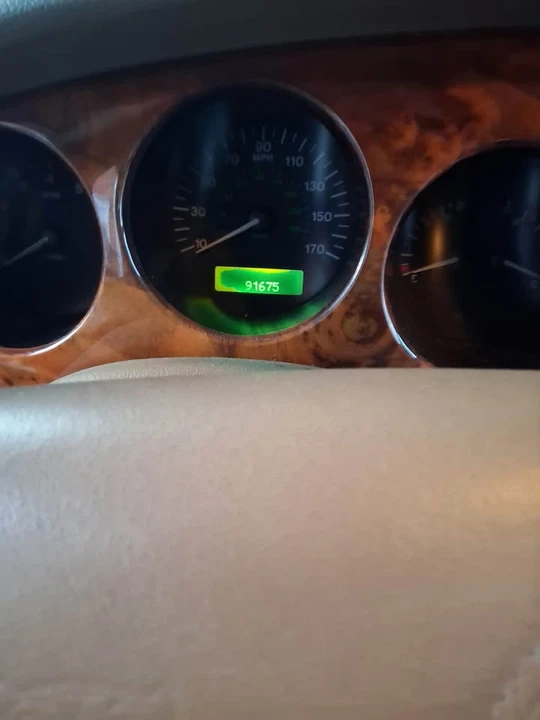1998 Jaguar X100 XK8 - Image 3 of 4