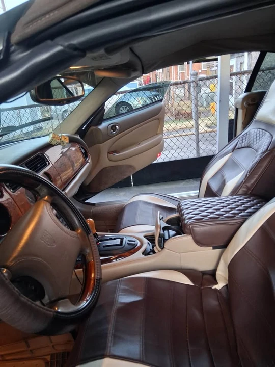 1998 Jaguar X100 XK8 - Image 2 of 4