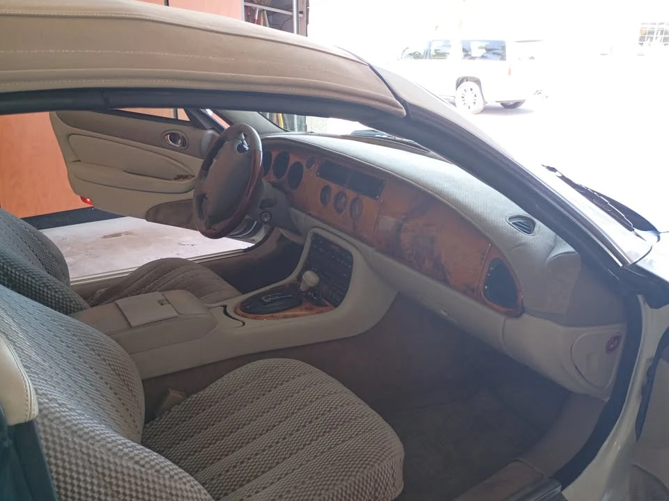 1998 Jaguar X100 XK8 - Image 10 of 13