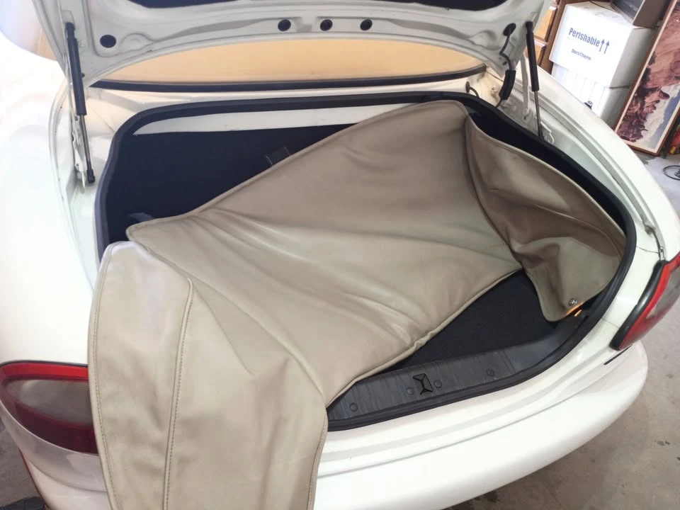1998 Jaguar X100 XK8 - Image 6 of 13
