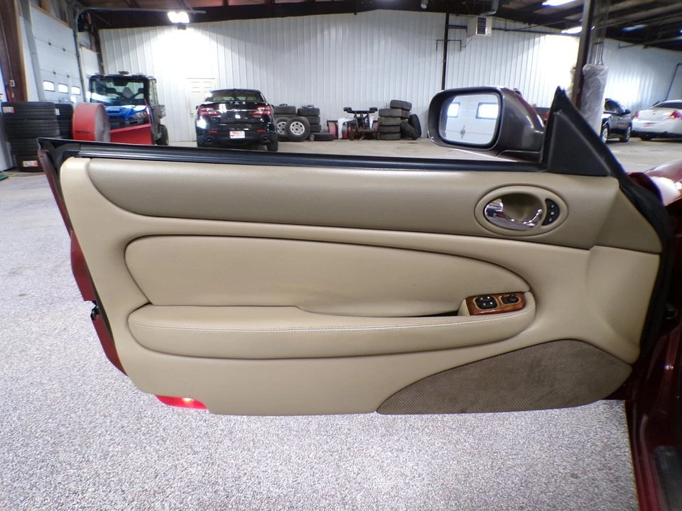 1998 Jaguar X100 XK8 - Image 10 of 17