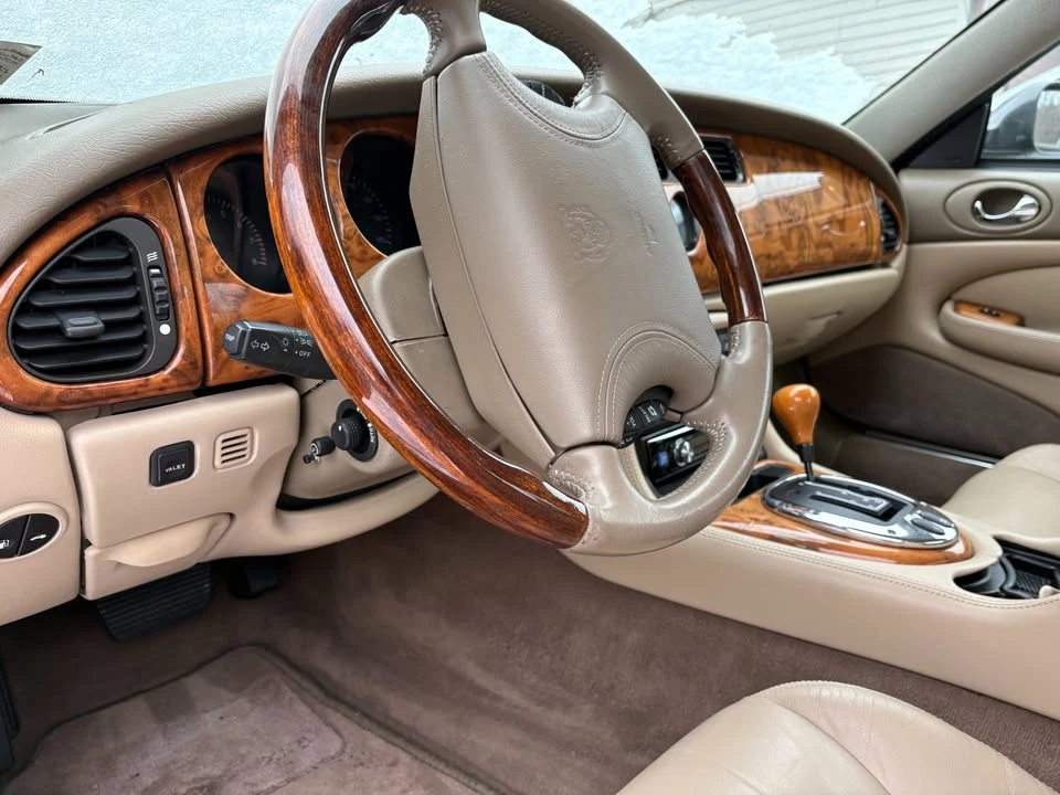 1998 Jaguar X100 XK8 - Image 4 of 6