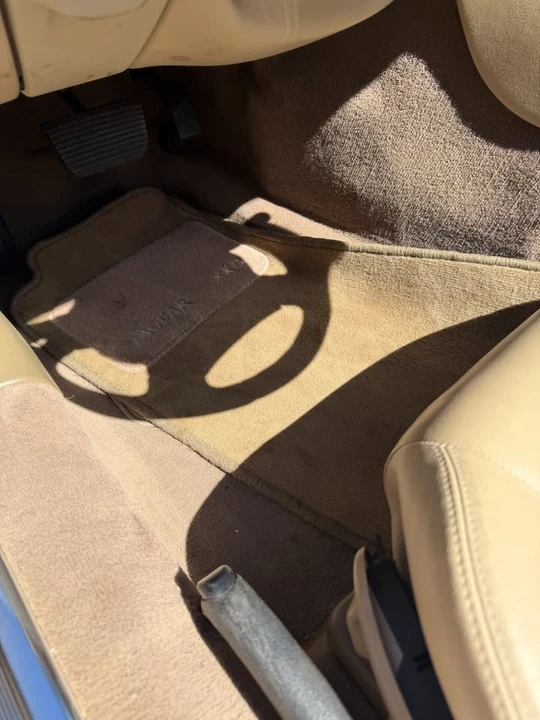 1998 Jaguar X100 XK8 - Image 15 of 19