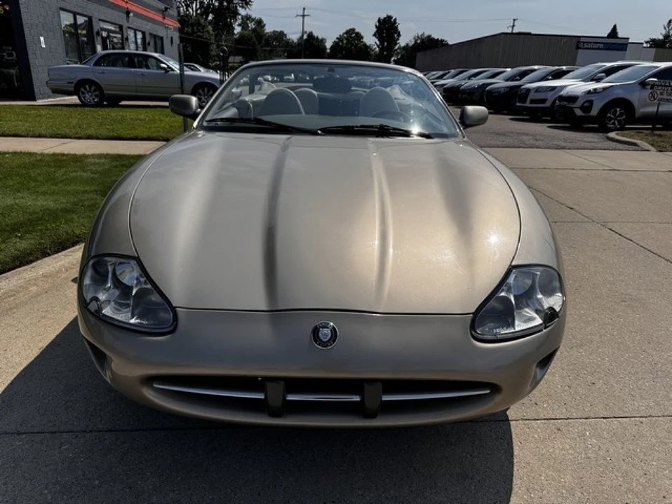 1998 Jaguar X100 XK8 - Image 9 of 20