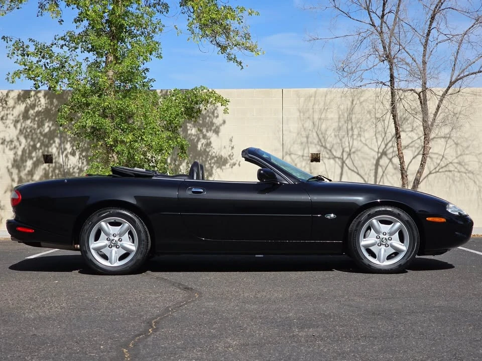 1998 Jaguar X100 XK8 - Image 7 of 16