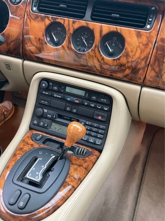 1998 Jaguar X100 XK8 - Image 8 of 8