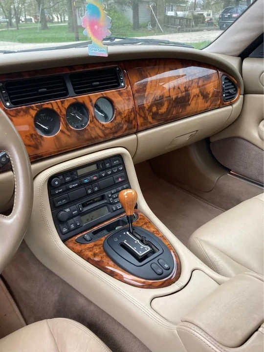 1998 Jaguar X100 XK8 - Image 4 of 8