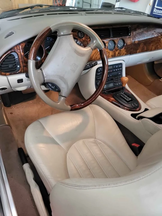 1998 Jaguar X100 XK8 - Image 3 of 5