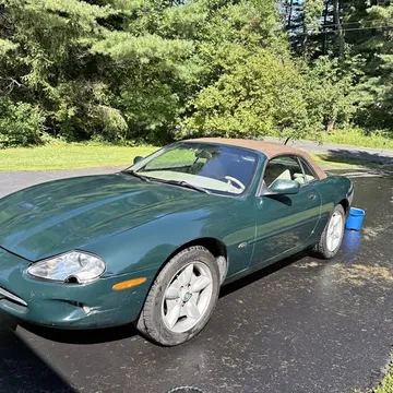 1998 Jaguar XK8