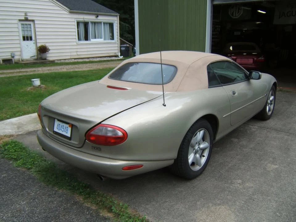 1998 Jaguar X100 XK8 - Image 3 of 9