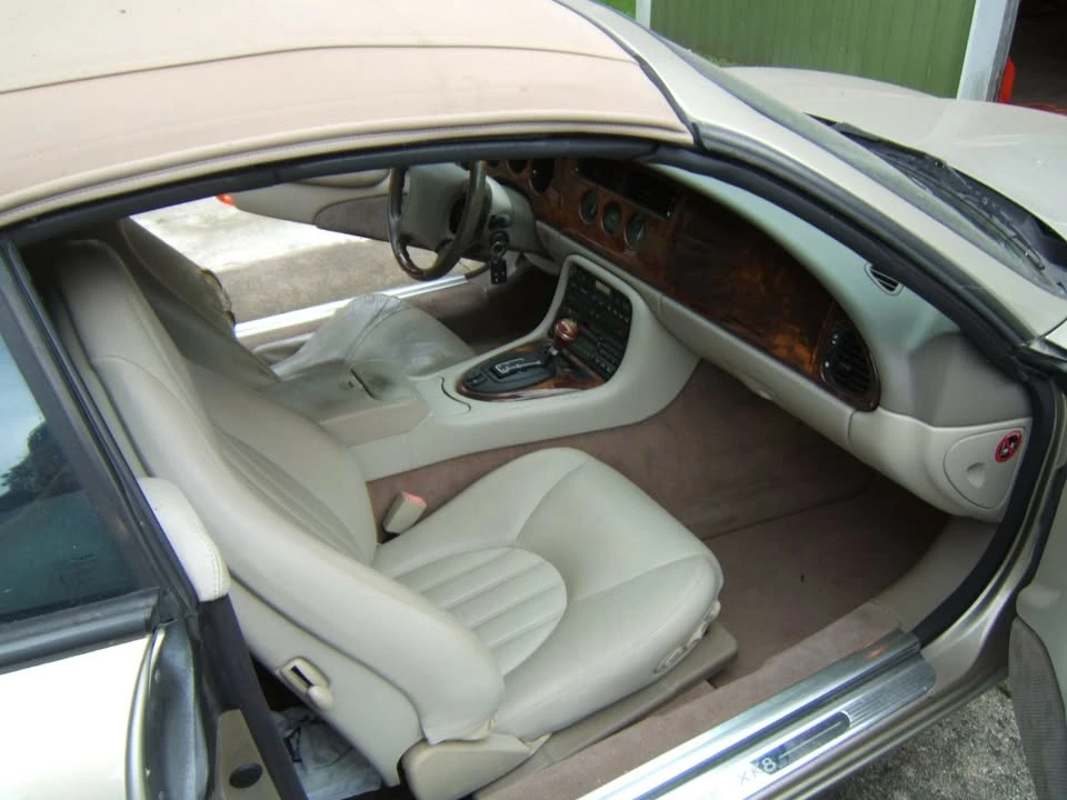1998 Jaguar X100 XK8 - Image 6 of 9