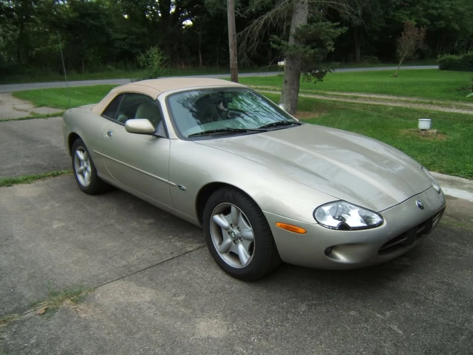 1998 Jaguar X100 XK8 - Image 2 of 9