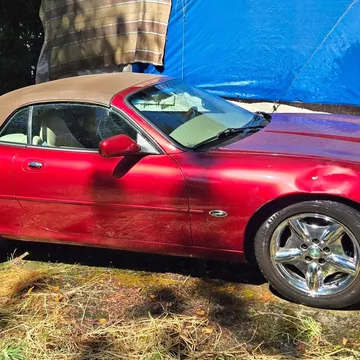 1998 Jaguar XK8