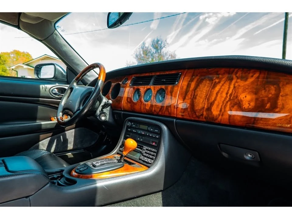1998 Jaguar X100 XK8 - Image 19 of 20