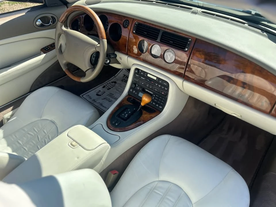 1998 Jaguar X100 XK8 - Image 16 of 19