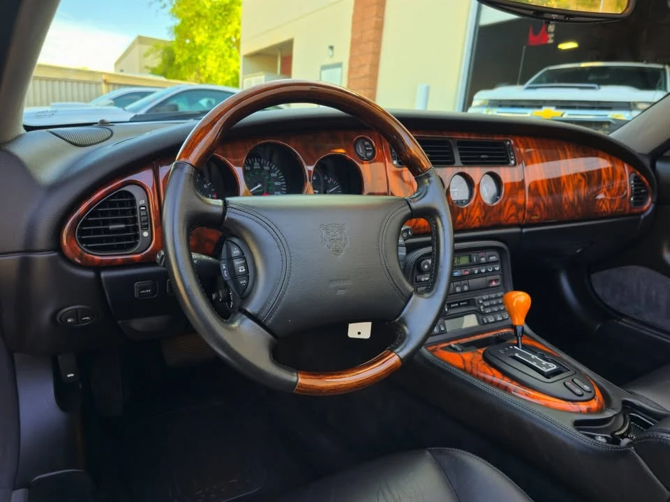 1998 Jaguar X100 XK8 - Image 11 of 19