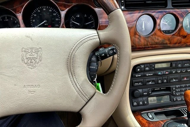 1998 Jaguar X100 XK8 - Image 9 of 19