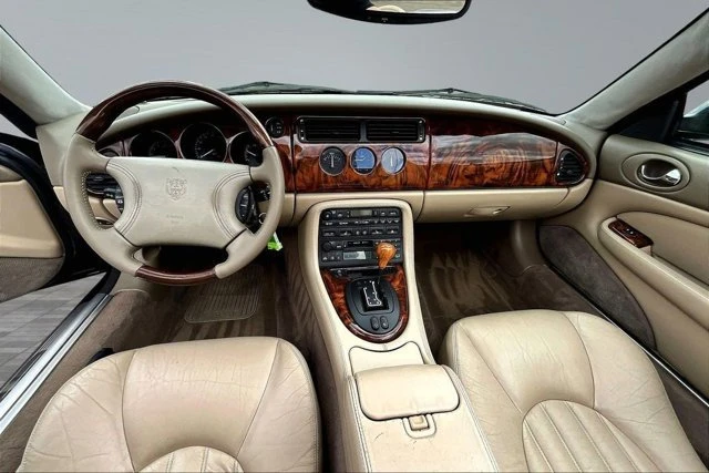 1998 Jaguar X100 XK8 - Image 5 of 19