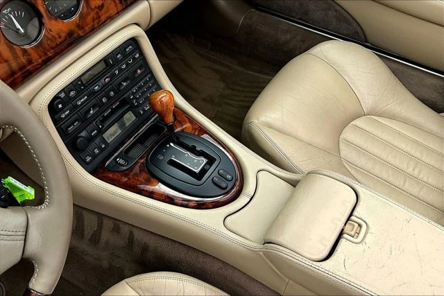 1998 Jaguar X100 XK8 - Image 13 of 19