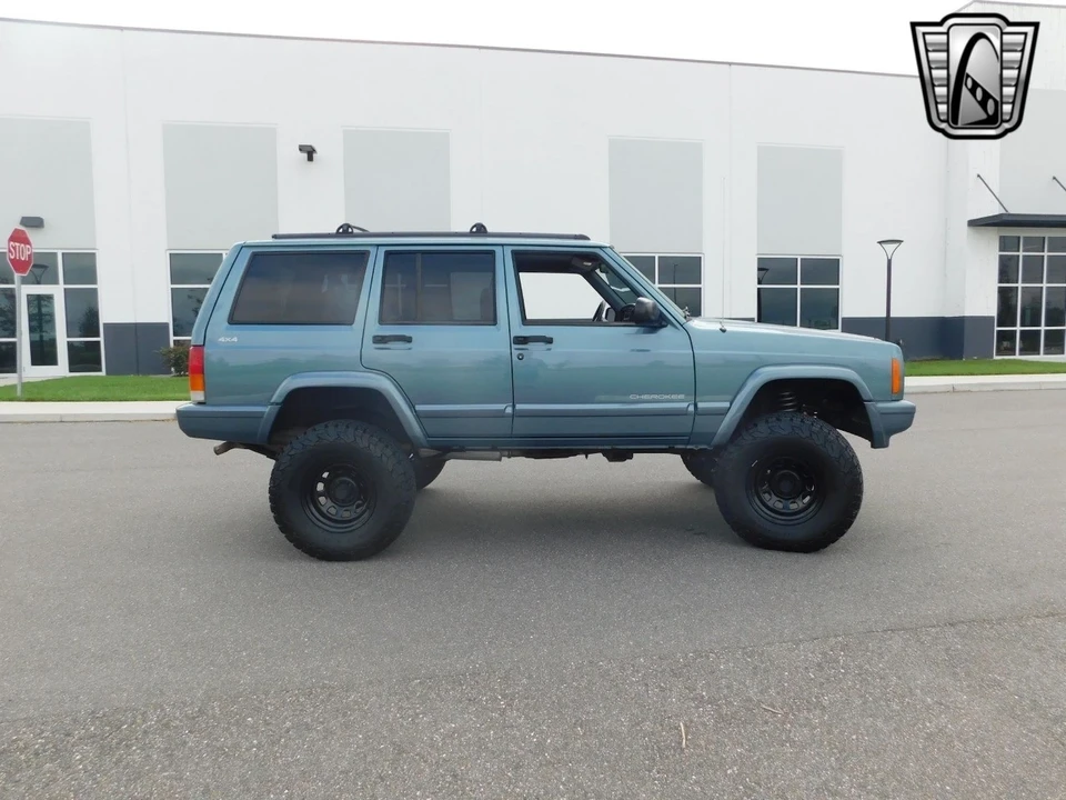 1998 Jeep XJ Cherokee - Image 4 of 12