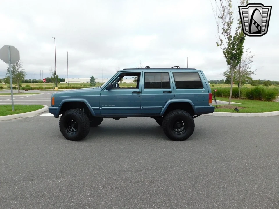 1998 Jeep XJ Cherokee - Image 7 of 12