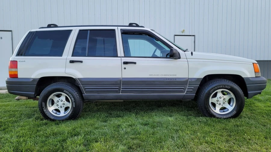 1998 Jeep XJ Cherokee - Image 2 of 21