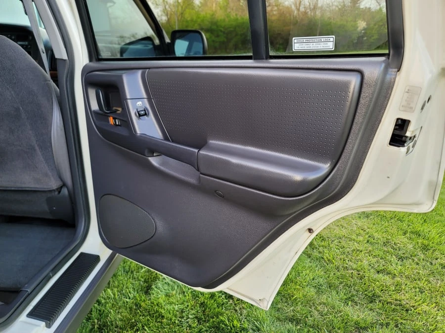1998 Jeep XJ Cherokee - Image 18 of 21