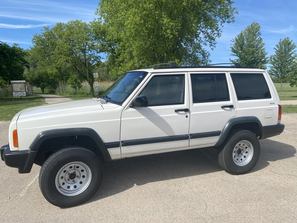1998 Jeep XJ Cherokee - Image 5 of 31