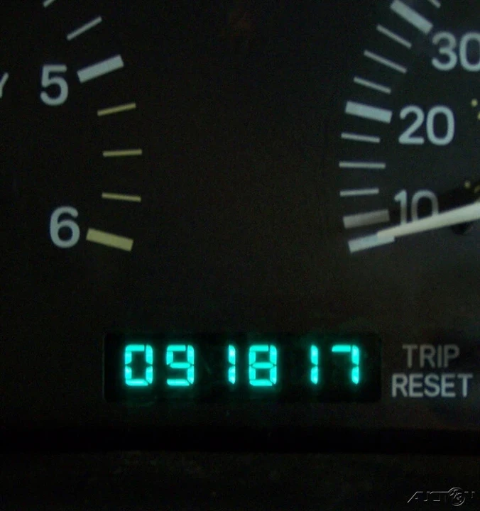 1998 Jeep XJ Cherokee - Image 9 of 12