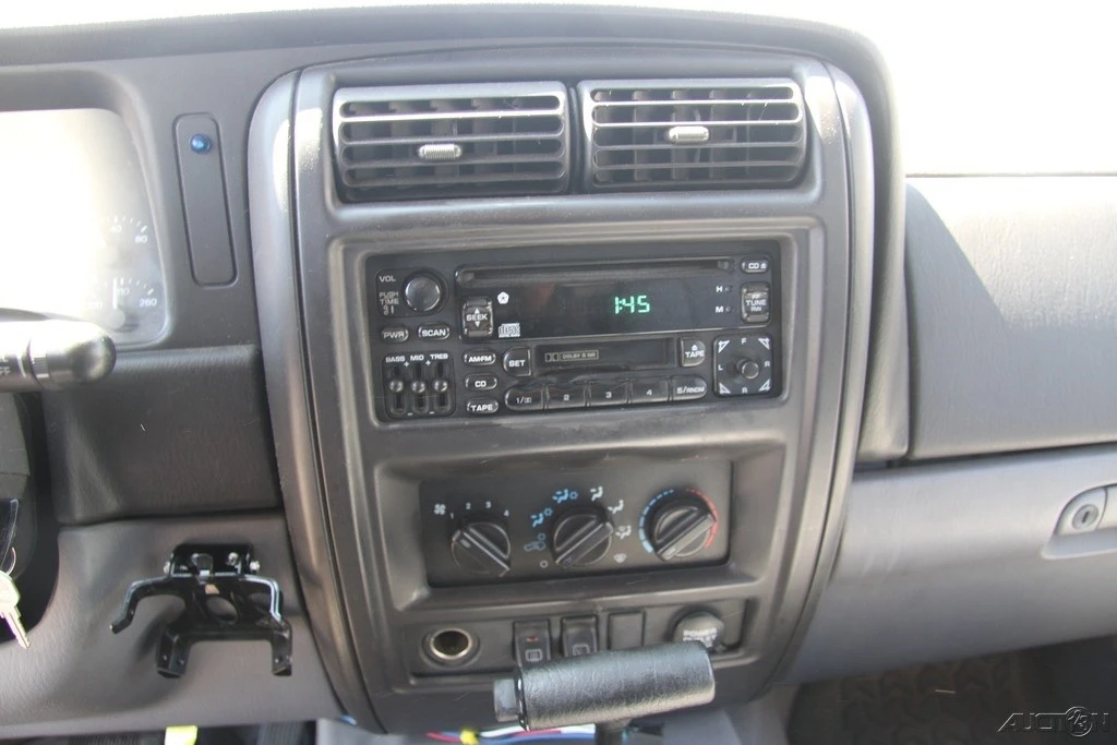 1998 Jeep XJ Cherokee - Image 18 of 21